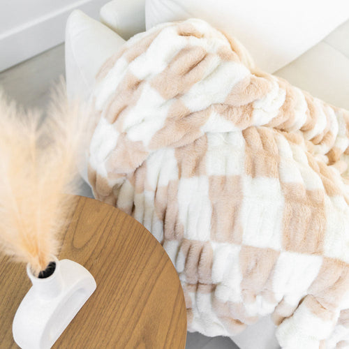 LuxeCloud Blanket